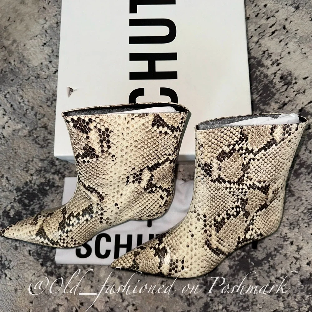 SCHUTZ Frances Pointed Toe Booties - Beige Snake
